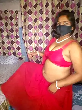 Sweet-Maddlina online show from April 8, 2026, 6:15 am