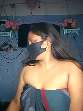 Sweet-Maddlina online show from April 19, 2026, 1:17 am