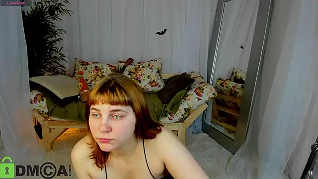 Rene Shine online show from October 26, 2025, 9:31 am