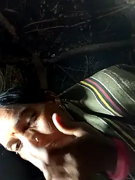 Cutsedi3 online show from October 23, 2025, 11:36 pm