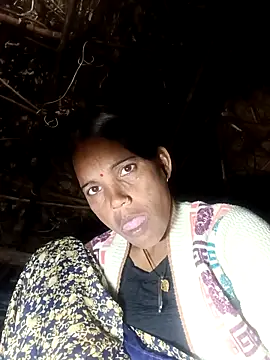 Cutsedi3 online show from October 21, 2025, 11:04 pm