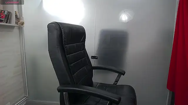 YaraXCox online show from March 2, 2026, 3:29 am