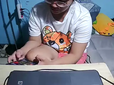 PussyCherry online show from January 9, 2026, 1:01 am