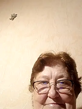 Snapshot of Katherine735 chatting on July 12, 2026, 6:42 pm Katherine735 online show from July 12, 2026, 6:42 pm