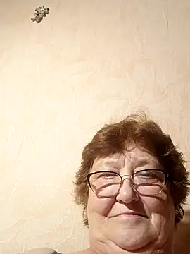 Snapshot of Katherine735 chatting on July 13, 2026, 7:24 pm Katherine735 online show from July 13, 2026, 7:24 pm