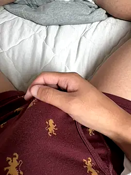 haruki 18old online show from October 25, 2025, 3:17 am