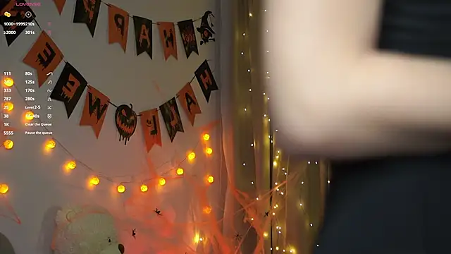 beckymadsons online show from November 10, 2025, 2:11 pm