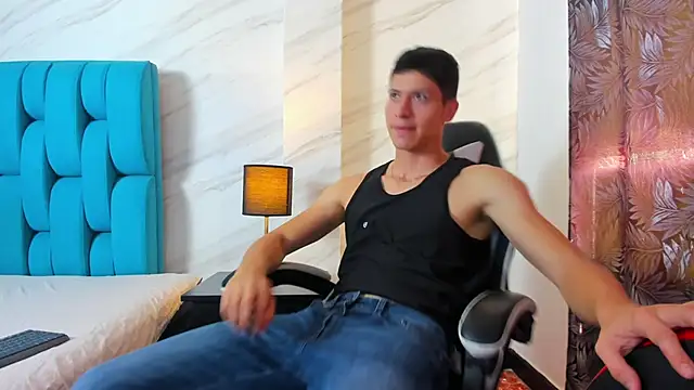 Snapshot of Tyler__Colt chatting on October 16, 2025, 6:49 pm Tyler Colt online show from October 16, 2025, 6:49 pm