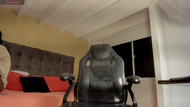 Kail nil online show from October 14, 2025, 7:58 pm