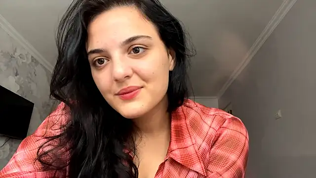 Snapshot of Babis_girlsss chatting on November 11, 2025, 9:37 am Babis girlsss online show from November 11, 2025, 9:37 am