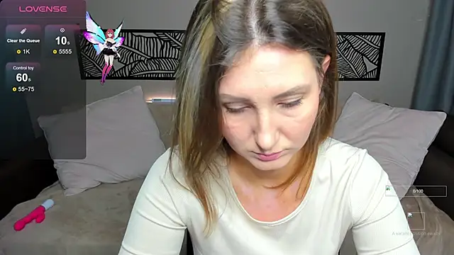 Snapshot of NikkiKiss__ chatting on November 23, 2025, 3:27 am NikkiKiss online show from November 23, 2025, 3:27 am