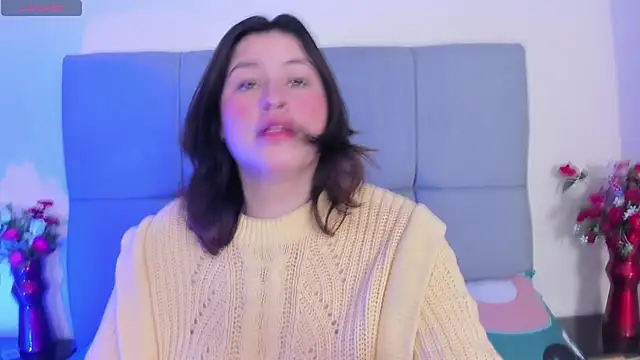 azul vera online show from November 28, 2025, 1:11 pm