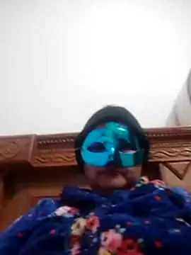 Snapshot of Honey-26 chatting on December 20, 2025, 1:58 pm Honey-26 online show from December 20, 2025, 1:58 pm