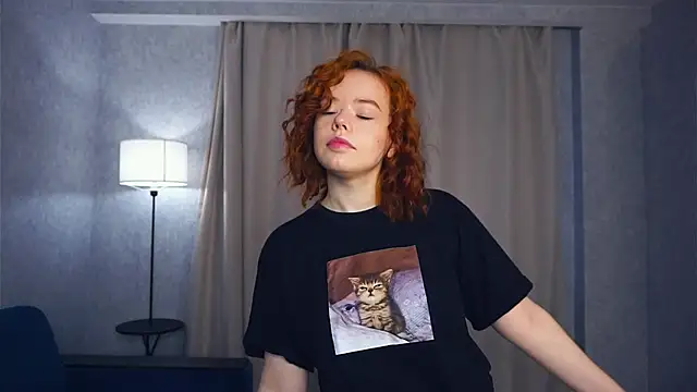 MelodyHasbrouck online show from October 18, 2025, 5:09 am