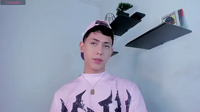 Iam criss09 online show from November 25, 2025, 1:00 pm