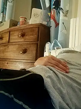 Alexszader36 online show from November 3, 2025, 9:07 pm