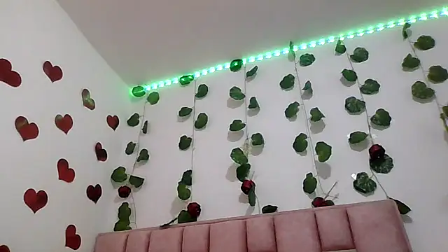 abby moss 2 online show from March 24, 2026, 12:38 pm