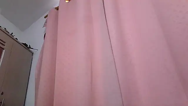 abby moss 2 online show from March 14, 2026, 4:57 pm