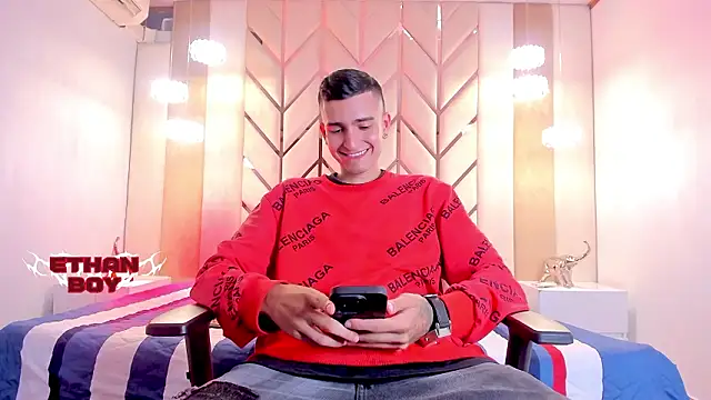 Ethan Boy  online show from February 13, 2026, 9:37 pm