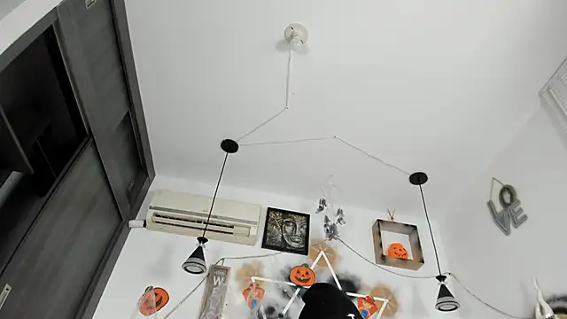 Snapshot of jhapsson_wong chatting on October 28, 2025, 2:16 pm jhapsson wong online show from October 28, 2025, 2:16 pm