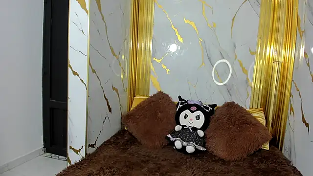 Snapshot of adara_sweet20 chatting on November 20, 2025, 7:14 pm adara sweet20 online show from November 20, 2025, 7:14 pm