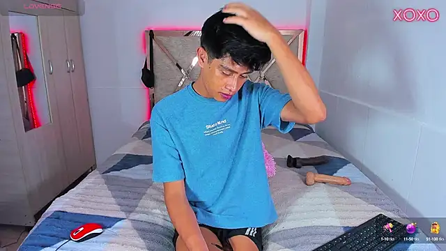 Jacovo2002 online show from October 13, 2025, 8:38 am