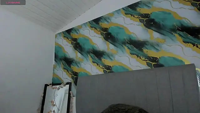 Barbieteeen online show from December 20, 2025, 4:04 am