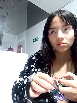 Snapshot of Barbieteeen chatting on February 22, 2026, 5:43 am Barbieteeen online show from February 22, 2026, 5:43 am