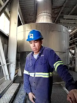 Ezeaxl online show from April 17, 2026, 2:09 pm