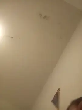 Snapshot of jjLARAY chatting on February 12, 2026, 12:32 am jjLARAY online show from February 12, 2026, 12:32 am