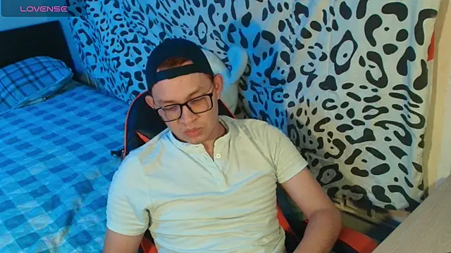 Josh 18cm online show from October 18, 2025, 12:34 am