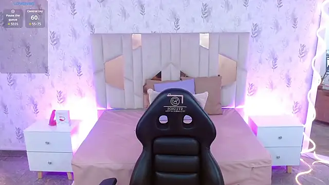 MARIANA TAY1 online show from October 27, 2025, 3:07 am