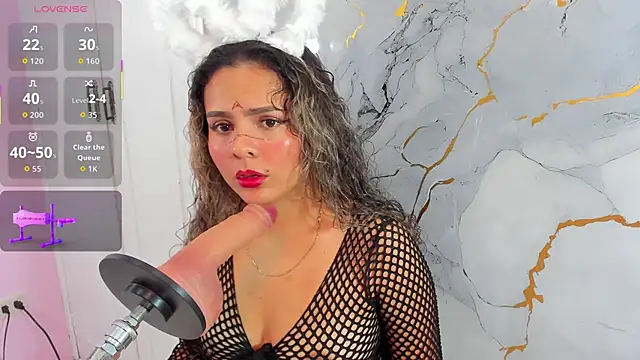 elizabeth liones  online show from October 29, 2025, 3:49 am