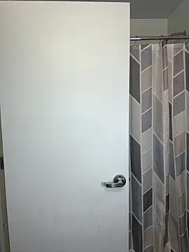 Lolathebaddie online show from October 27, 2025, 5:03 pm