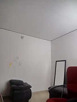 Snapshot of disneey2888 chatting on October 28, 2025, 5:01 pm disneey2888 online show from October 28, 2025, 5:01 pm