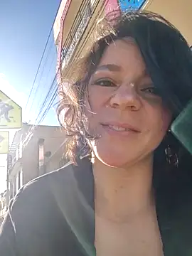 Snapshot of disneey2888 chatting on November 27, 2025, 12:27 pm disneey2888 online show from November 27, 2025, 12:27 pm