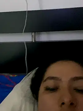 Snapshot of AnyRUSSO chatting on November 5, 2025, 11:52 pm AnyRUSSO online show from November 5, 2025, 11:52 pm