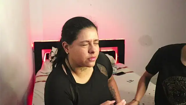 Snapshot of AnyRUSSO chatting on December 1, 2025, 11:05 pm AnyRUSSO online show from December 1, 2025, 11:05 pm