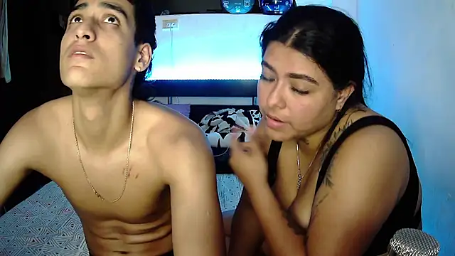 Snapshot of AnyRUSSO chatting on November 10, 2025, 8:52 am AnyRUSSO online show from November 10, 2025, 8:52 am