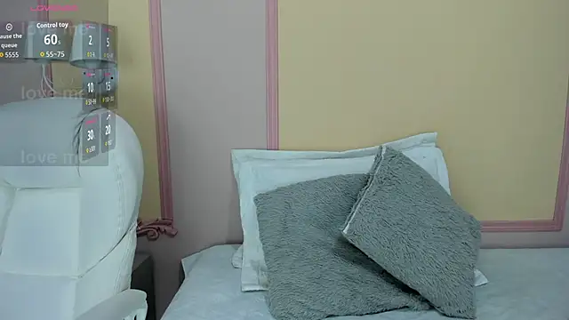 Snapshot of _naylaa_ chatting on April 30, 2026, 3:13 am naylaa online show from April 30, 2026, 3:13 am