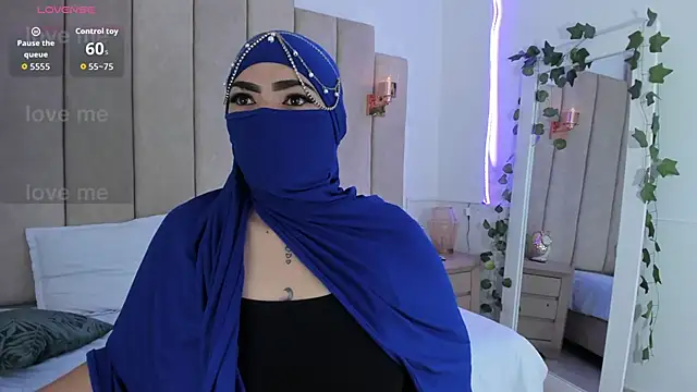  naylaa  online show from February 7, 2026, 3:36 am