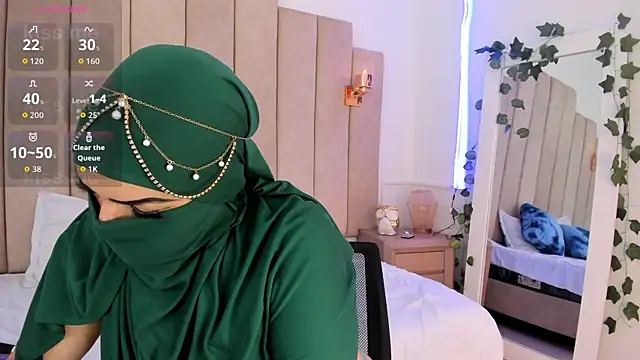  naylaa  online show from February 12, 2026, 3:50 am