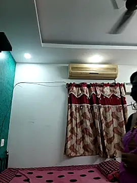 tamil-aunt online show from November 24, 2025, 3:56 pm