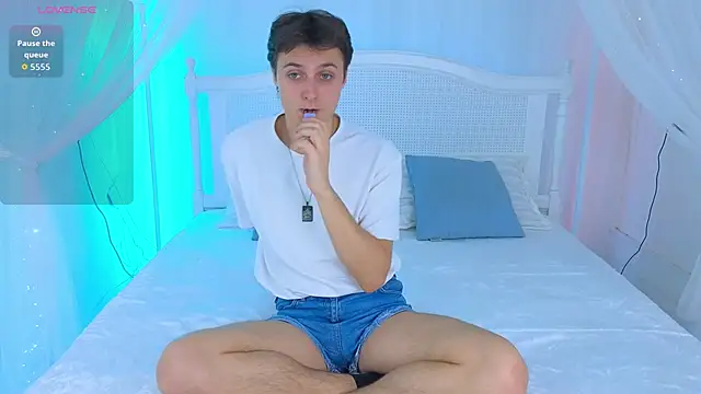 GGimperator  online show from October 28, 2025, 10:25 am