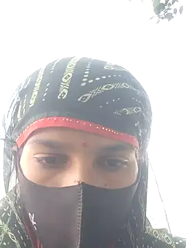 Snapshot of Pooja_suhani chatting on October 13, 2025, 6:59 am Pooja suhani online show from October 13, 2025, 6:59 am