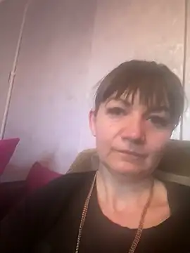 Butterfly8385 online show from March 21, 2026, 7:31 am