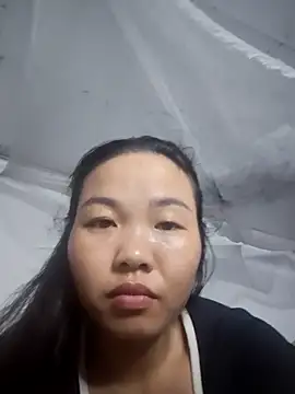 Snapshot of pusi_xinh chatting on October 18, 2025, 10:17 am pusi xinh online show from October 18, 2025, 10:17 am