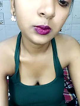 Snapshot of Marathi_gavtami chatting on October 31, 2025, 12:24 pm Marathi gavtami online show from October 31, 2025, 12:24 pm