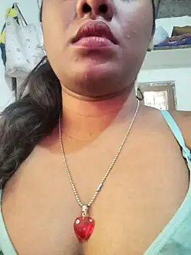 Snapshot of Lovely_Payal chatting on February 21, 2026, 6:48 am Lovely Payal online show from February 21, 2026, 6:48 am