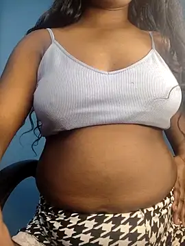 Lovely Payal online show from October 15, 2025, 8:39 pm